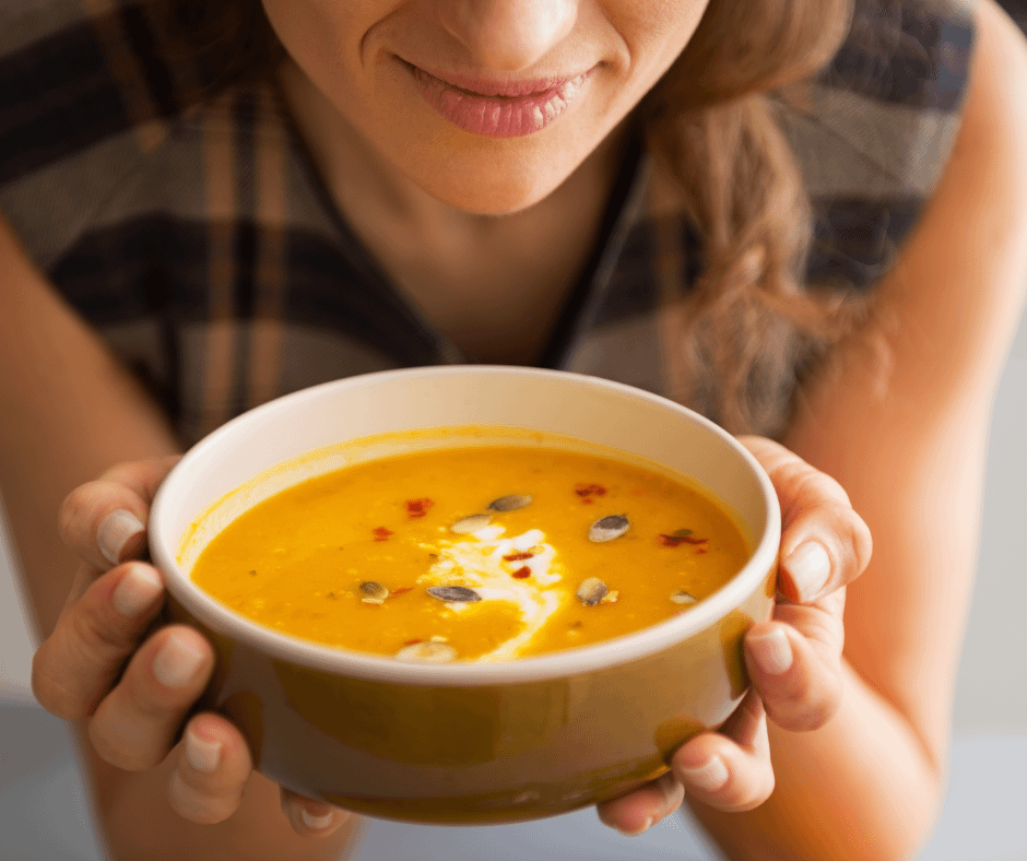 Тыквенный суп из облепихи - осеннее угощение