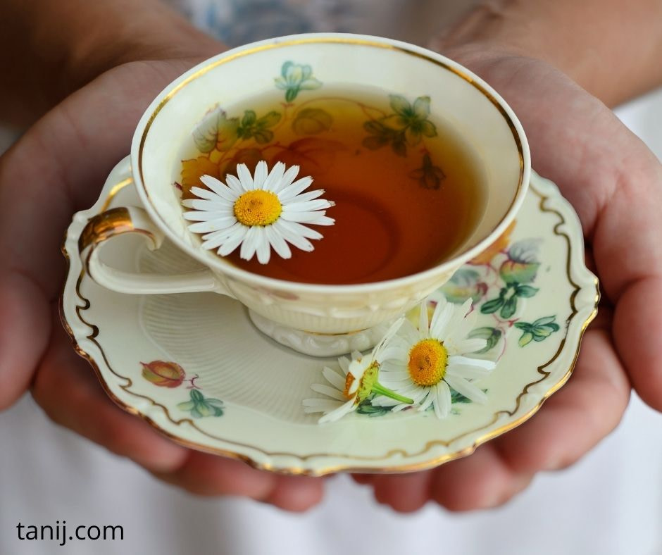 чай от головной боли, лечение головных болей чаем, ромашковый чай, мятный, из коры ивы, пижмы, кофеин и головная боль